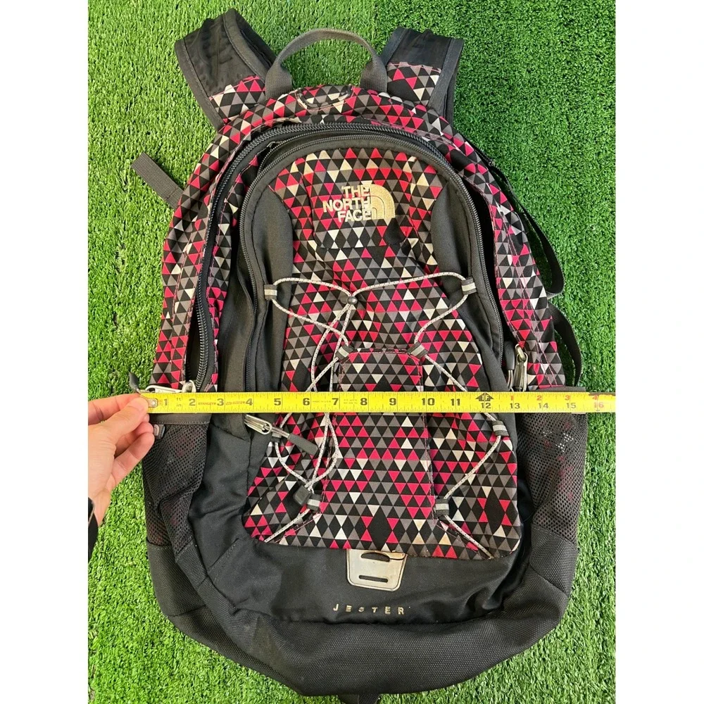 The North Face Jester Backpack Pink Black Geometric Triangle Print Daypack
